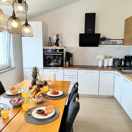 Pavao 2126 Apartman *