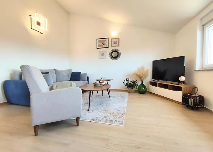 Apartment Pavao 2126 *